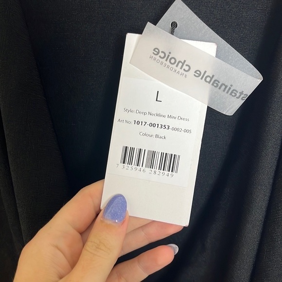 NA-KD Recycled Deep Neckline Mini Black Drawstring Dress Size L - Picture 11 of 16